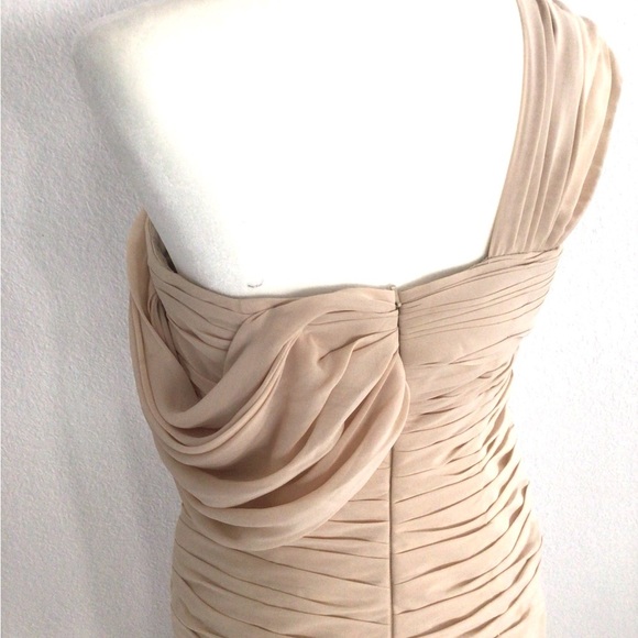 Elegant Tan One-Shoulder Dress - Picture 4 of 5